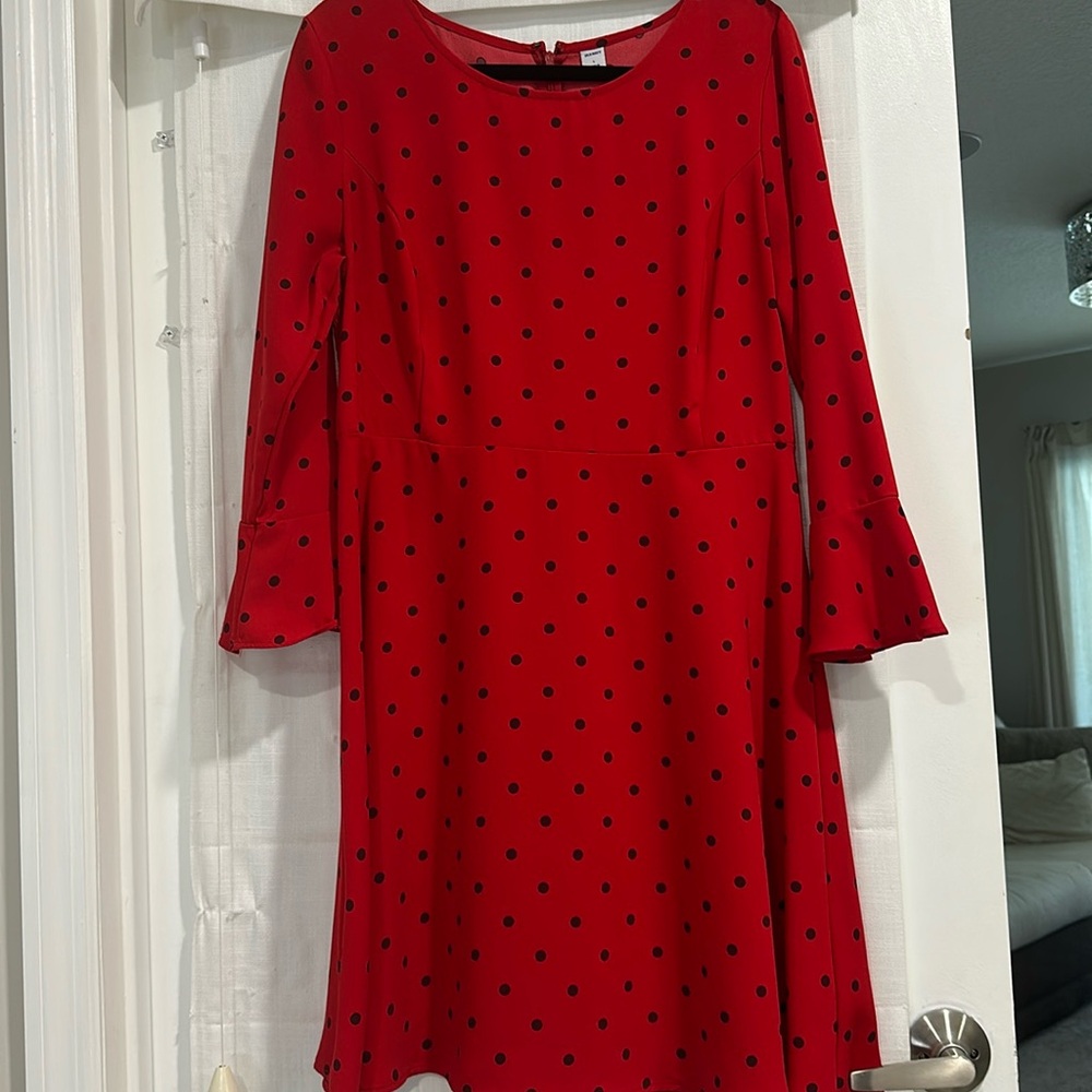 Old Navy Women’s polka dot fit and flare dress
